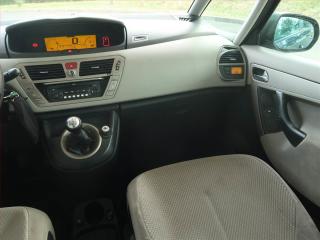 Citroën C4 Picasso (2007) 1.8 i, 7 míst, po STK, Tažné - náhled 8