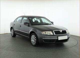 �koda Superb 2.8 V6, po STK, Klima
