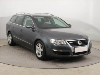 Volkswagen Passat 2.0 TDI, po STK, Ta�n�, Klima