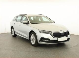 �koda Octavia Ambition 2.0 TDI, �R,1.maj