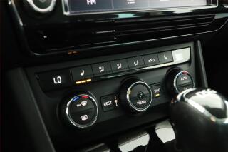 Volvo XC60 (2017) D5 AWD, ČR, DPH, 4X4 - náhled 12