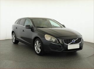 Volvo V60 D3 2.0, Automat, Serv.kniha