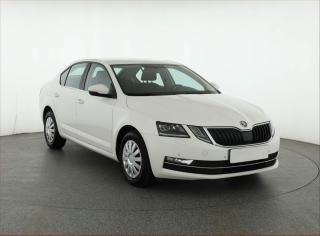 koda Octavia 1.6 TDI, Tempomat