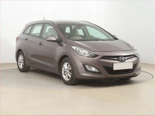 Hyundai i30 1.6 MPI, Automat, Serv.kniha