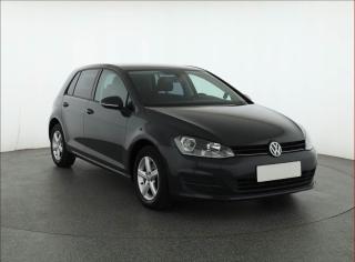 Volkswagen Golf 1.2 TSI, R,2.maj