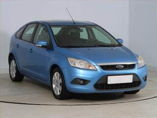 Ford Focus 1.6 16V, nov� STK, rezervace