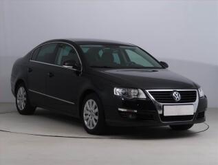 Volkswagen Passat Comfortline 2.0 TDI, Xenony