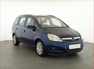Opel Zafira 1.8, 7�m�st, po STK, Ta�n�