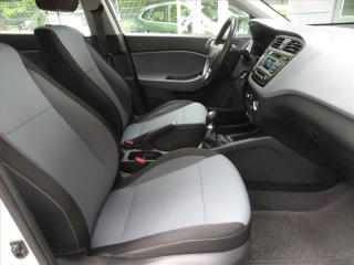 Hyundai Santa Fe (2008) Premium 2.2 CRDi, 4X4, Navi - náhled 9