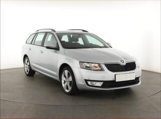�koda Octavia Ambition 2.0 TDI, �R,1.maj