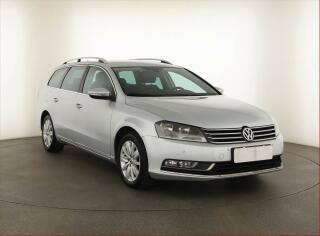 Volkswagen Passat 1.6 TDI, Navi, Tempomat