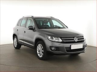 Volkswagen Tiguan 2.0 TDI, K��e, Navi, Bi-Xenony