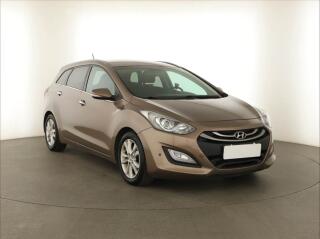 Hyundai i30 1.6 CRDi, Navi, Tempomat