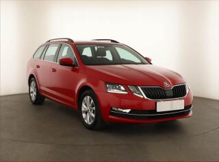 �koda Octavia 1.5 TSI, Serv.kniha, Tempomat