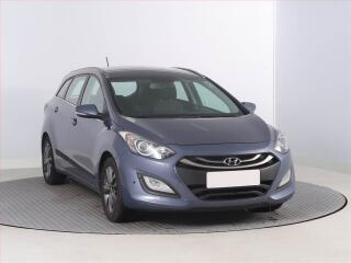 Hyundai i30 1.6 MPI, Serv.kniha, Tempomat