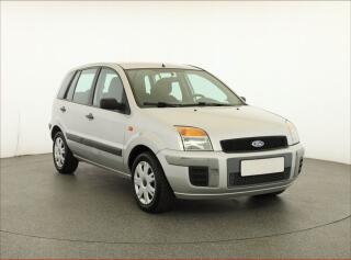 Ford Fusion 1.6, Automat, nov� STK