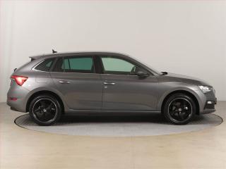 Volvo XC90 (2017) D5 AWD, ČR, 4x4, 7 míst - náhled 6