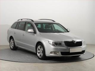 koda Superb 2.0 TDI, Automat, Navi