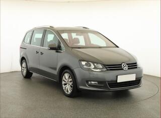 Volkswagen Sharan 2.0 TDI BMT, 7�m�st, �R,1.maj