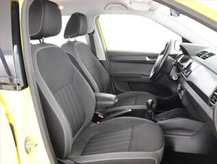 Toyota C-HR (2021) GR Sport 1.8 Hybrid - náhled 9