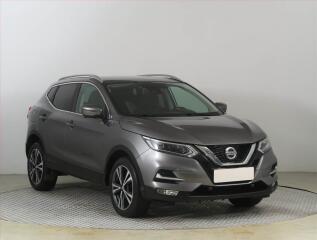 Nissan Qashqai Tekna 1.3 DIG-T, Serv.kniha