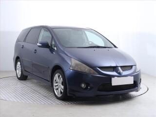 Mitsubishi Grandis 2.4, LPG, 7�m�st, nov� STK