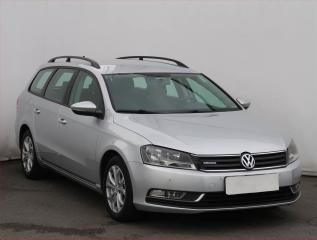 Volkswagen Passat 1.6 TDI, Serv.kniha, Tempomat