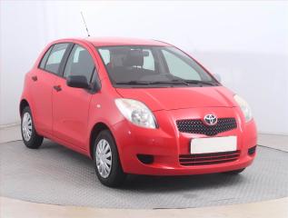 Toyota Yaris 1.0 VVT-i, jezd vborn