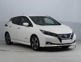 Nissan Leaf 40 kWh, Automat, Serv.kniha