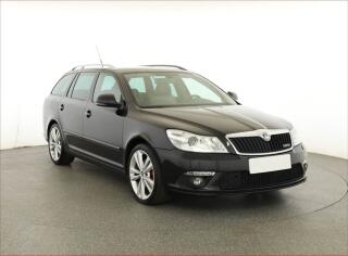 �koda Octavia RS 2.0 TDI, Serv.kniha, Xenony