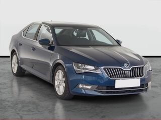 �koda Superb Ambition 1.6 TDI, Navi, Xenony