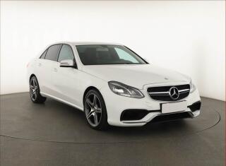 Mercedes-Benz E 200 BlueTEC, Automat, K��e