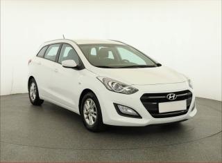 Hyundai i30 1.6 CRDi, R,1.maj, Serv.kniha