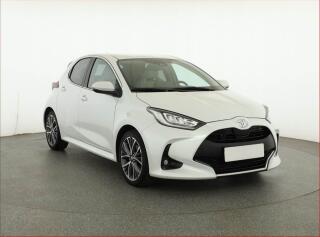 Toyota Yaris Executive 1.5 VVT-i, �R,1.maj
