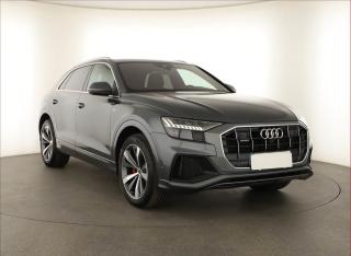 Audi Q8 50 TDI, Nov v r, S-Line