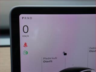 Audi A5 (2017) 2.0 TDI - náhled 11