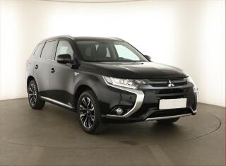 Mitsubishi Outlander 2.0 PHEV, 4X4, Automat