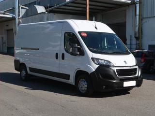 Peugeot Boxer 2.2 BlueHDi, L3H2, 13m3, 1.0t