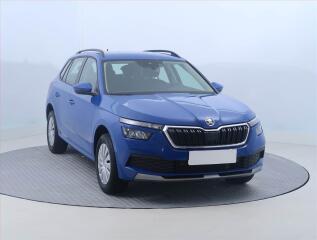 �koda Kamiq Ambition Plus 1.0 TSI, �R