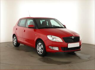 �koda Fabia Ambiente 1.2 TSI, obl�ben� v�z