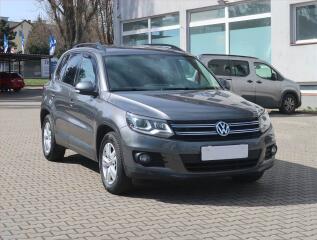 Volkswagen Tiguan 1.4 TSI, Serv.kniha, Bi-Xenony