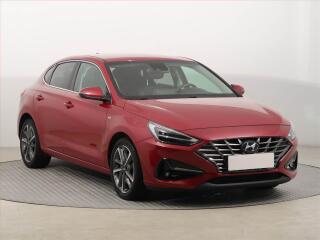 Hyundai i30 1.6 CRDi MHEV, �R,1.maj
