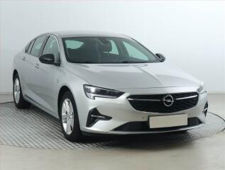 Opel Insignia 2.0 CDTI, Serv.kniha, Tempomat
