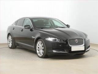 Jaguar XF 2.2 D, Automat, Ke, Navi