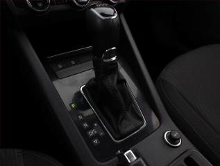 Škoda Octavia (2017) Style 2.0 TDI, Automat - náhled 13