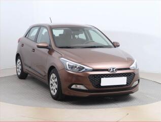 Hyundai i20 1.2, �R,1.maj, Serv.kniha