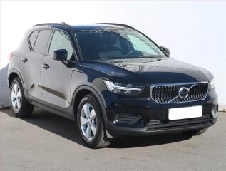 Volvo XC40 Momentum T2, 84TKM,Full Led