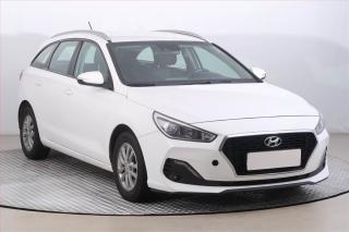 Hyundai i30 1.6 CRDi, Serv.kniha, Tempomat