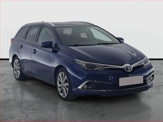 Toyota Auris 1.6 D-4D, Serv.kniha, Tempomat