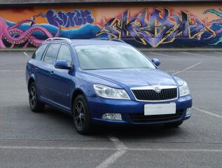 �koda Octavia 1.4 TSI, Serv.kniha, Tempomat